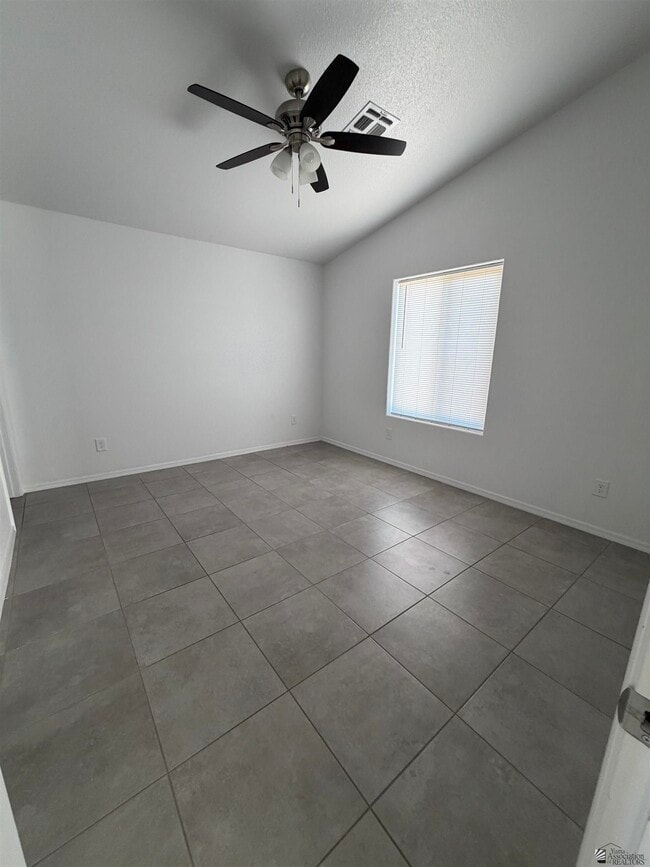 Building Photo - 4792 E Udall Ln