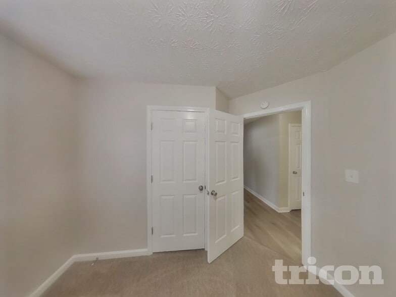 Building Photo - 2043 Big Cypress Ln