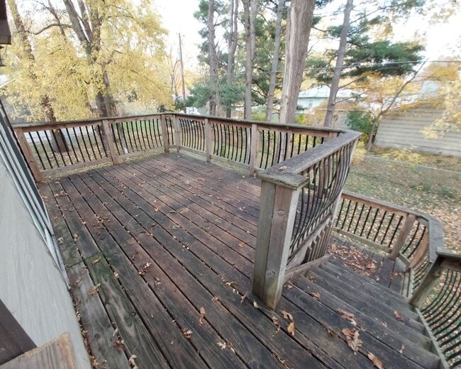 Building Photo - Nice 4 Bedroom 2 Bathroom house in Hudson