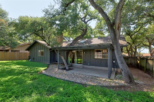 Building Photo - 11720 Running Fox Trail