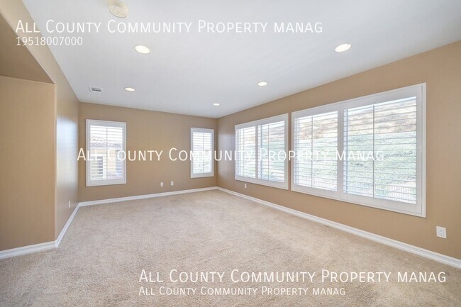 Building Photo - 34322 Heather Ridge Rd