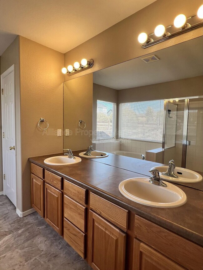 Building Photo - 12318 Sleeping Bear Rd