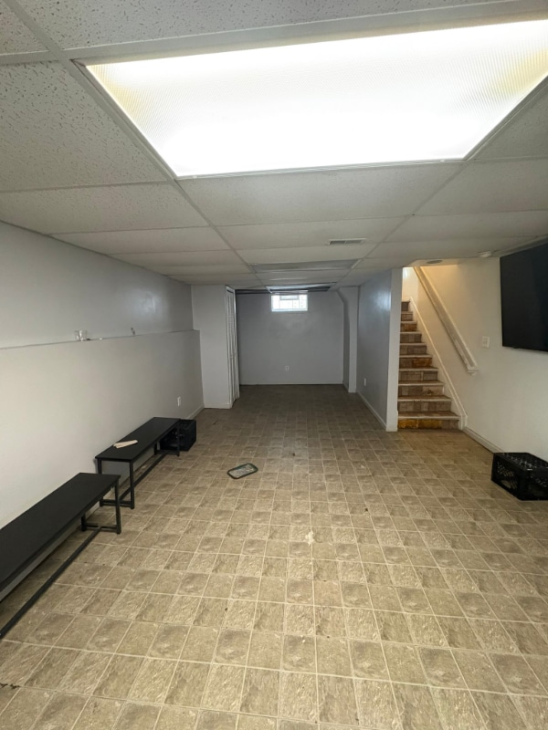 Building Photo - 5324 Kohout St