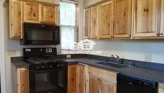 Building Photo - 519 N Penn Ave