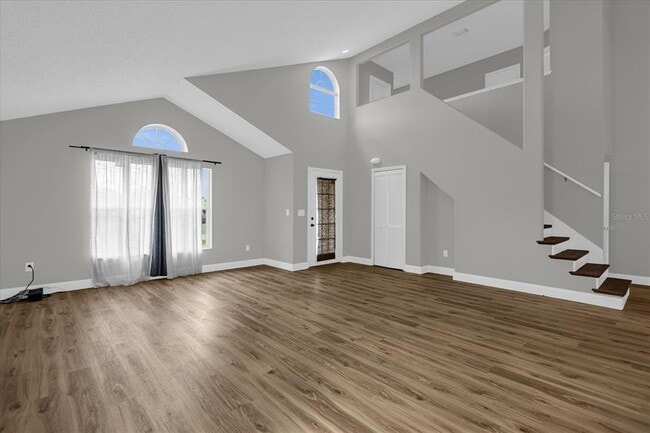 Building Photo - 3000 Bransbury Ct