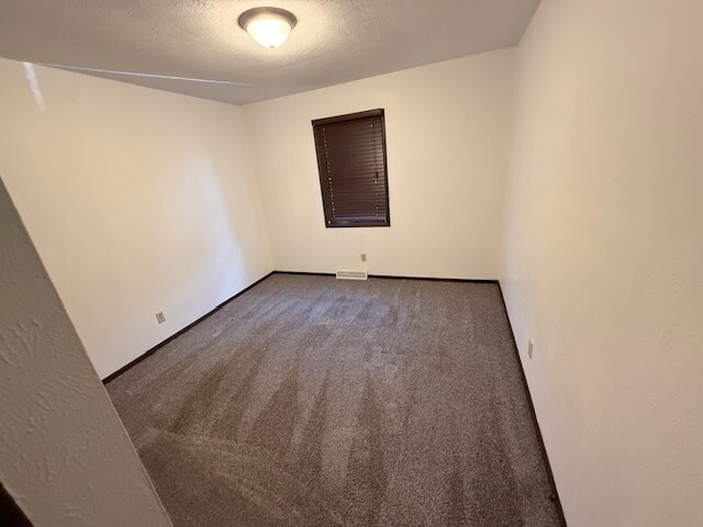 Building Photo - 601 Rizek Dr
