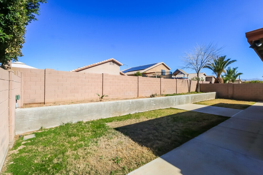 Building Photo - 10226 E Capri Ave