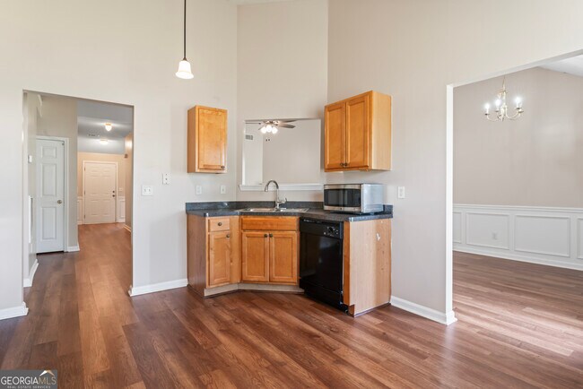 Building Photo - 1650 Deer Crossing Terrace