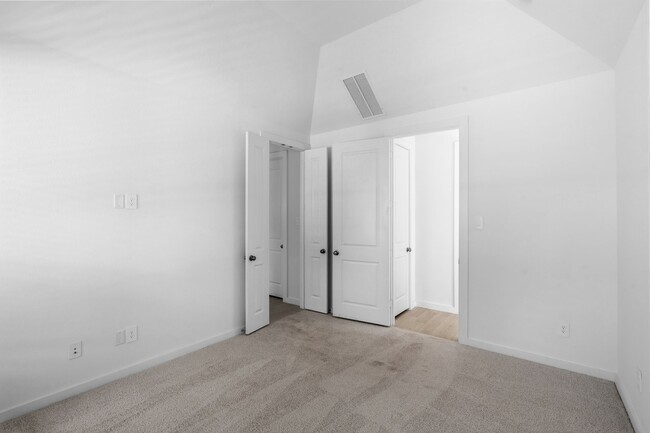 Building Photo - 3353 City Heart Ave