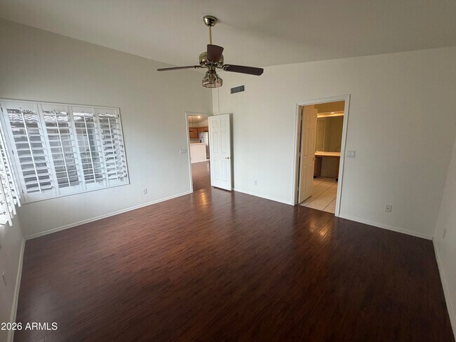 Building Photo - 12054 S 44th St