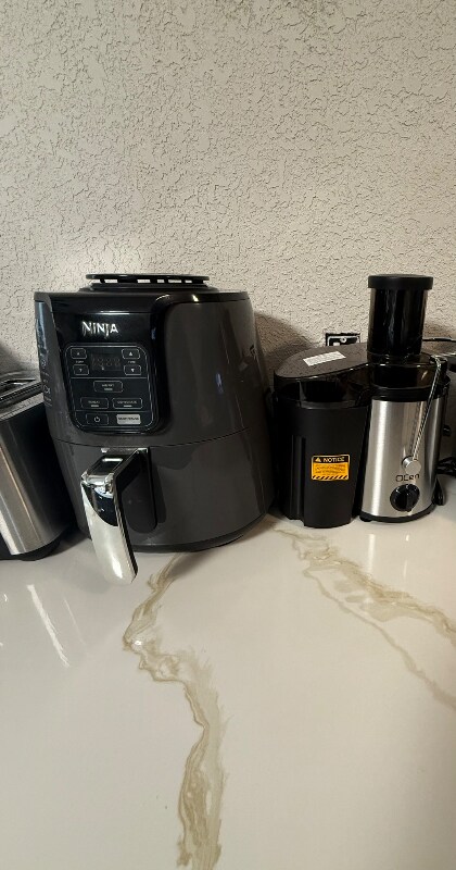 Building Photo - 11719 Bell Ave