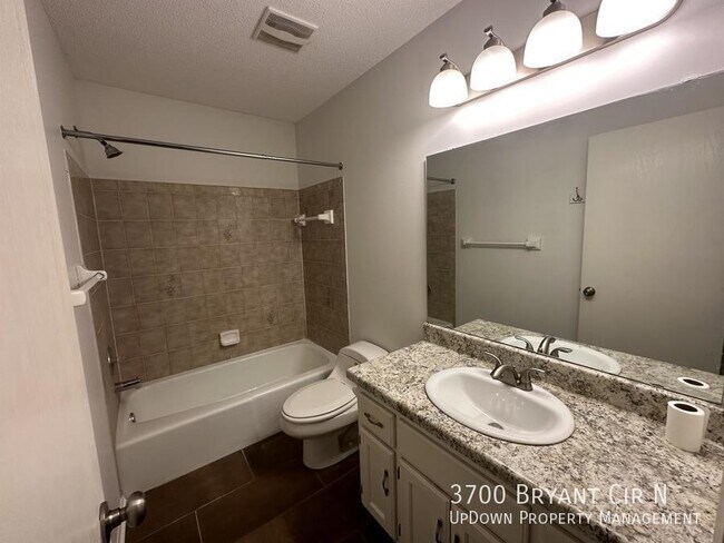 Building Photo - 3700 Bryant Cir