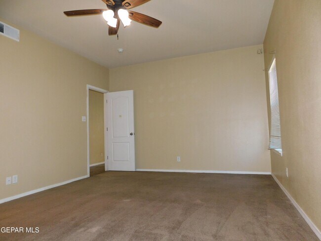 Building Photo - 11233 Red Barrel Pl