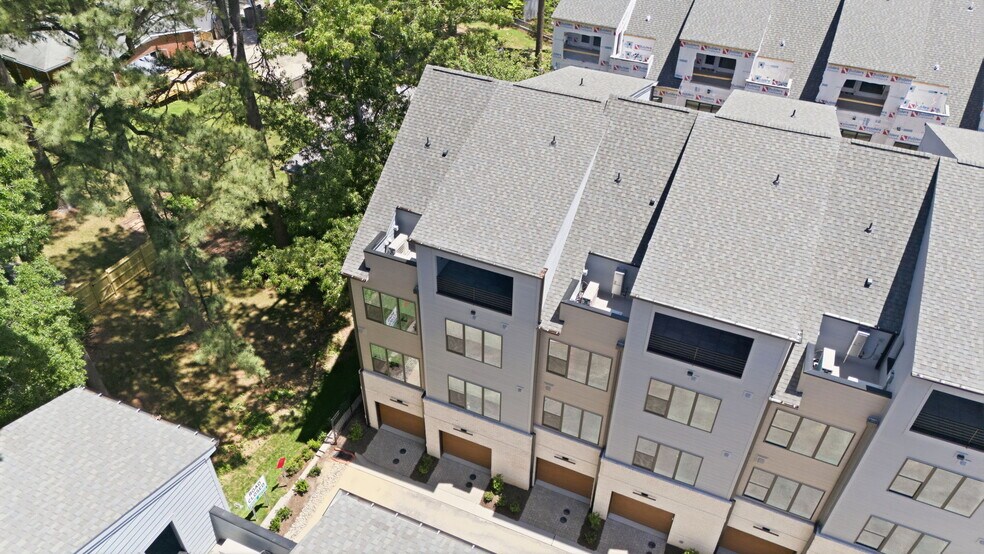 Building Photo - 403 Chatham View Rd