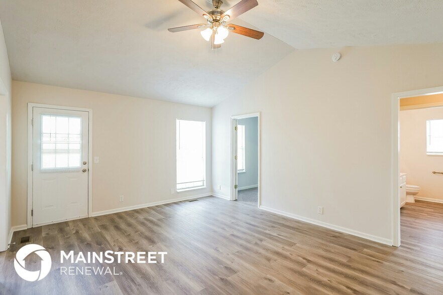 Building Photo - 1737 Heritage Glen Dr