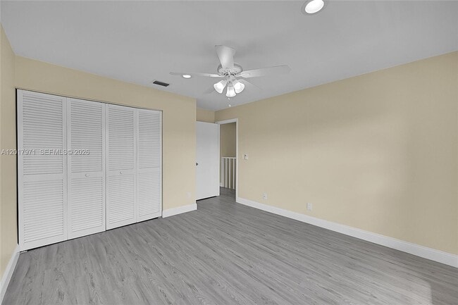 Building Photo - 2532 Coral Springs Dr