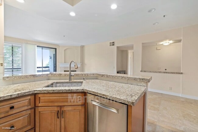 Building Photo - 5895 Friars Rd