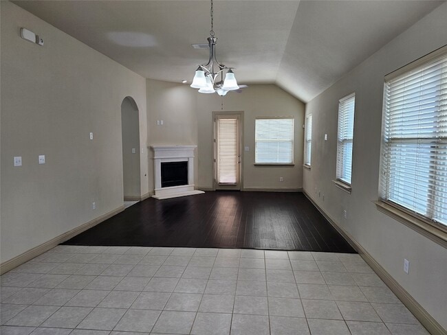 Building Photo - 4012 Eaton Park Dr