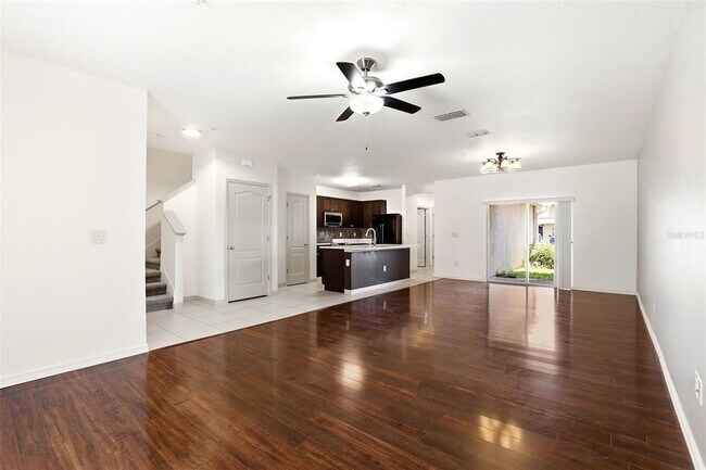Building Photo - 4813 Apple Blossom Ln