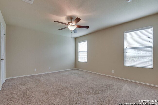 Building Photo - BEAUTIFUL 3-BEDROOM HOME IN MOUNTAIN LAUREL RANCH