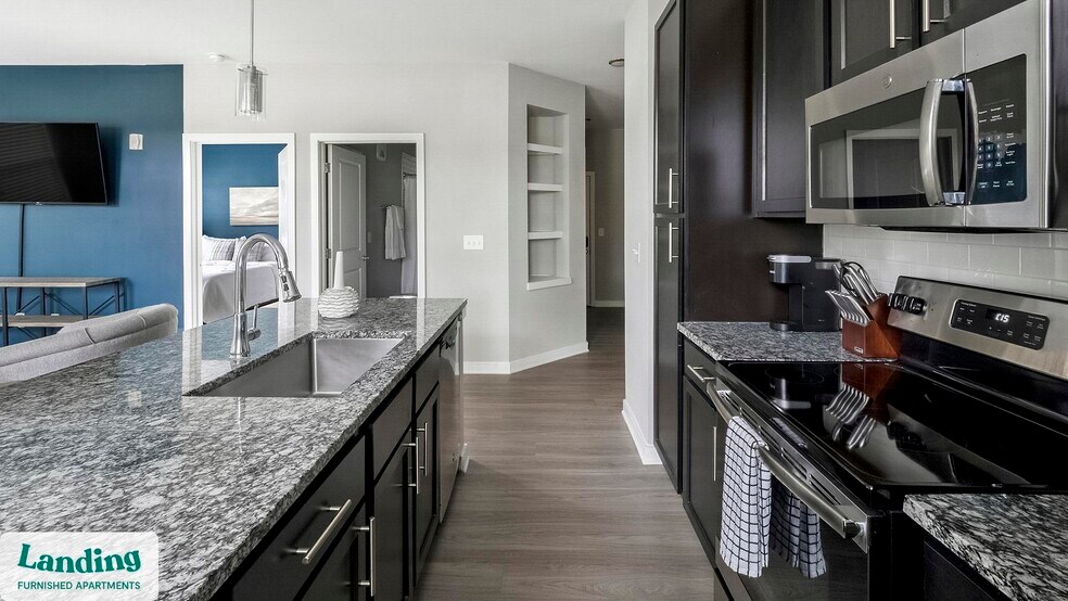 Building Photo - 115 Great Lawn Dr