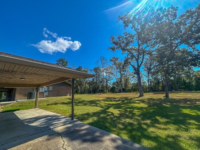 Building Photo - 50 Neiderhoffer Subdivision Rd