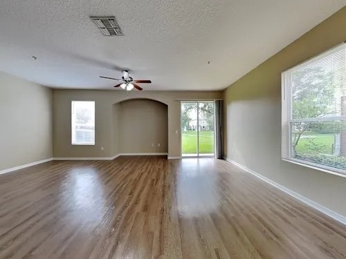 Building Photo - 1357 Broken Oak Dr