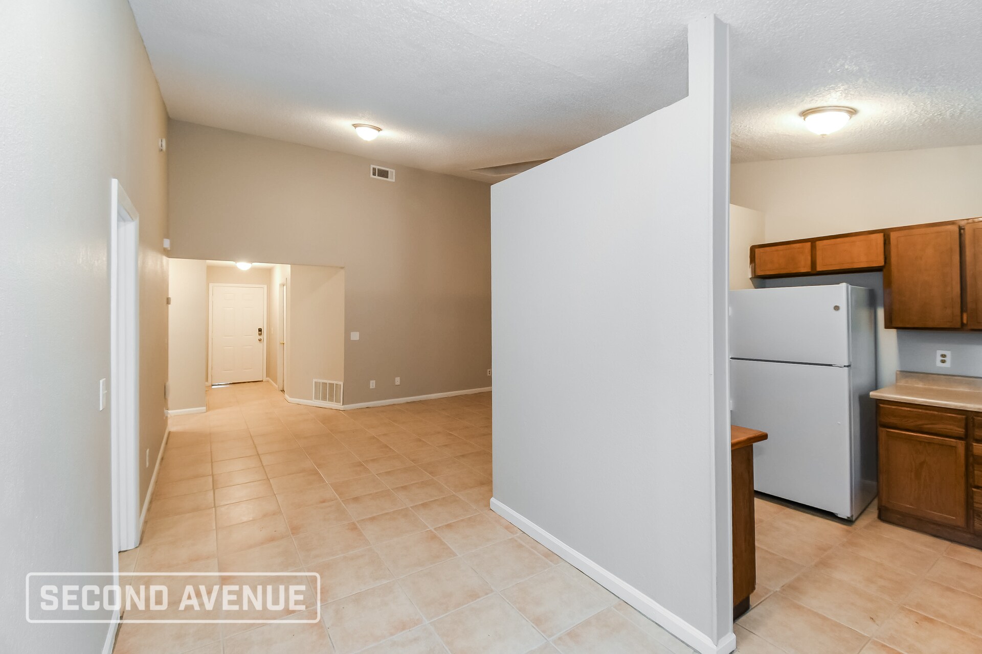 Building Photo - 2734 Sandusky Ave W