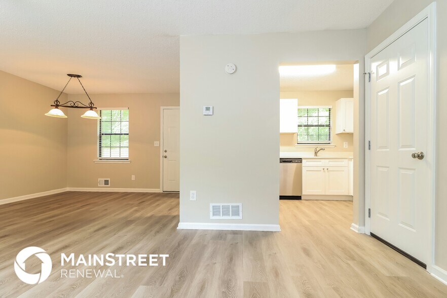 Building Photo - 117 Westwood Dr