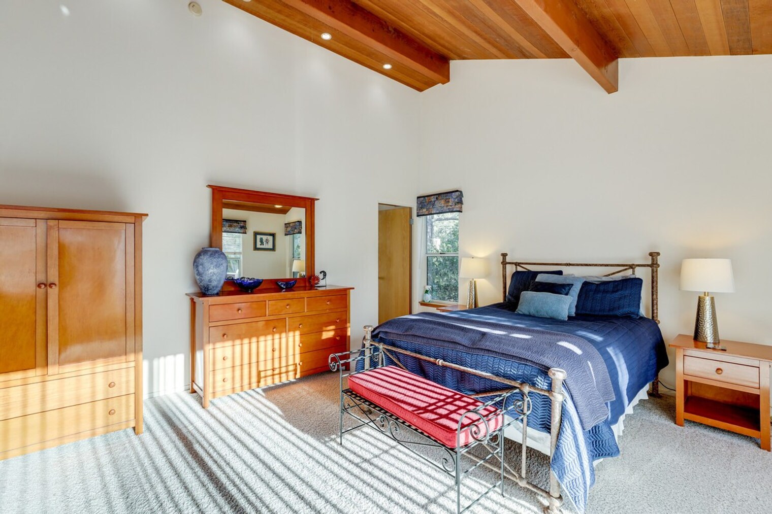 Building Photo - 2760 Trenton Ave