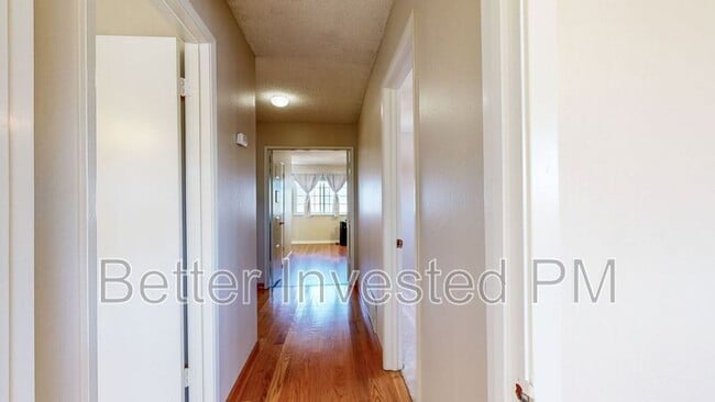 Building Photo - 848 Sprucewood Ct