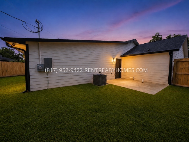 Building Photo - 4919 Dickens Rd