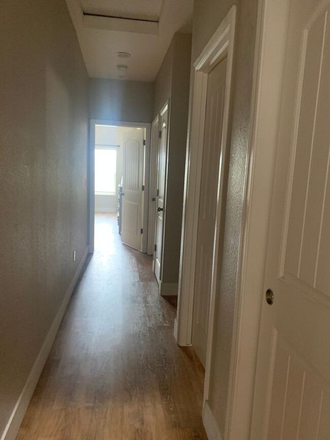 Building Photo - 4 Bedroom 2.5 Bath ready soon