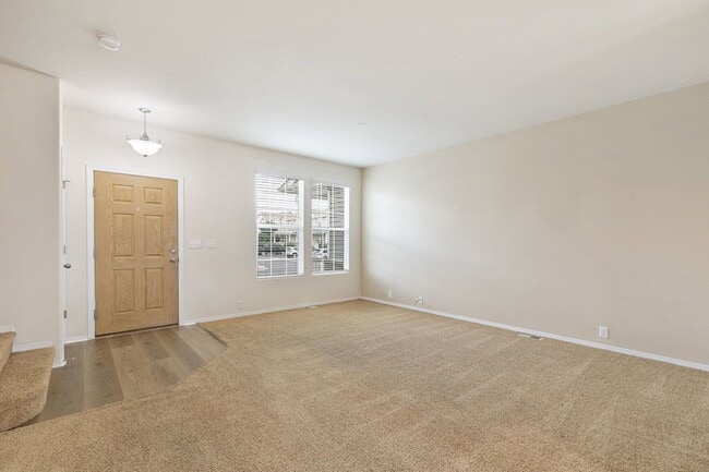 Building Photo - 7475 Countryside Grove