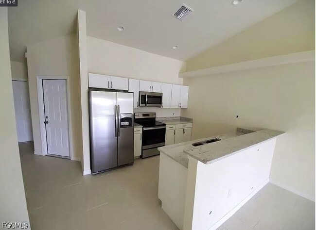 Building Photo - 913 Cultural Park Blvd