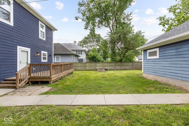 Building Photo - 3126 Ruckle St