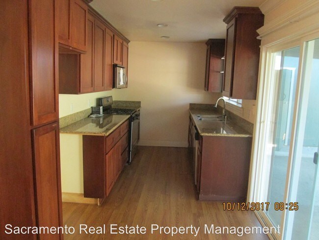 Building Photo - 6029 Gilman Way