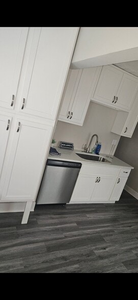 Building Photo - 962 S Ohio Ave