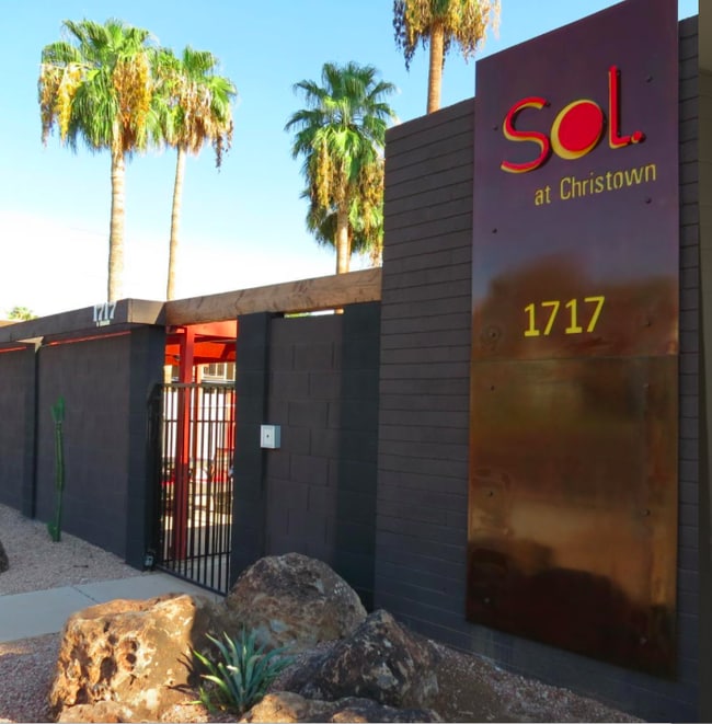 Building Photo - 1717 W Missouri Ave