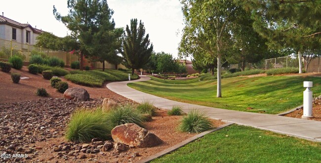 Building Photo - 2751 S Southwind Dr
