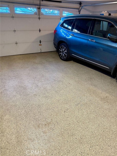 Building Photo - 17320 Alexandra Cir