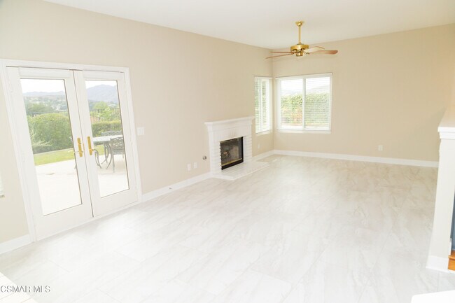 Building Photo - 3154 Provence Pl