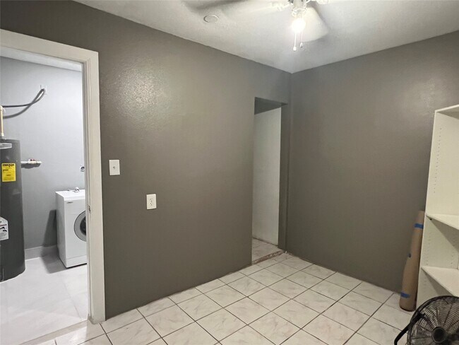 Building Photo - 1519 Buffalo Run Cir