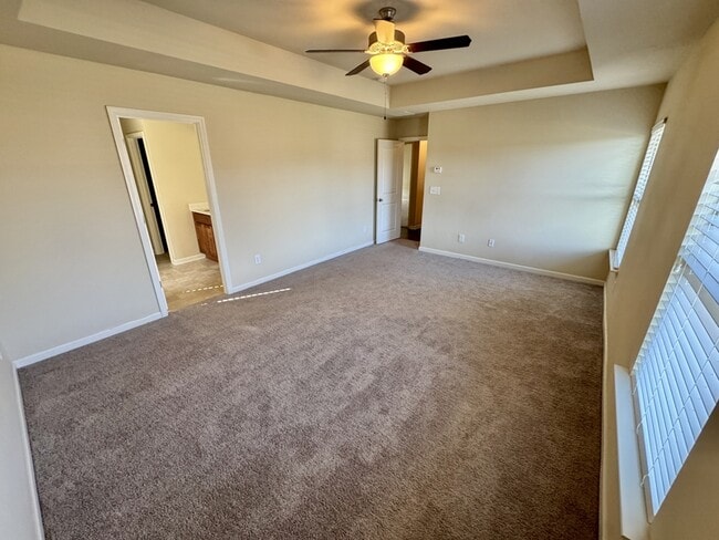 Building Photo - 130 Sparkling Spring Trail
