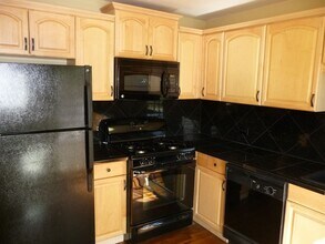 Building Photo - One Block From Sloan's Lake