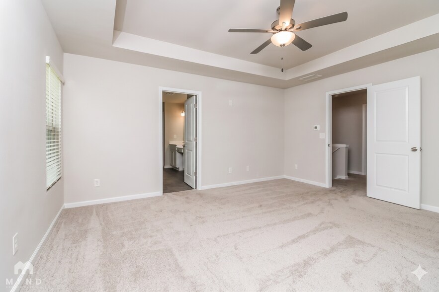 Building Photo - 222 Omega Ct