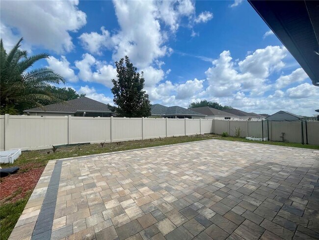 Building Photo - 25149 Lambrusco Loop