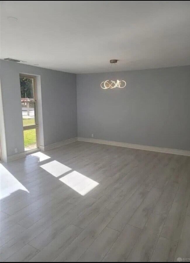 Building Photo - 2230 S Patterson Blvd