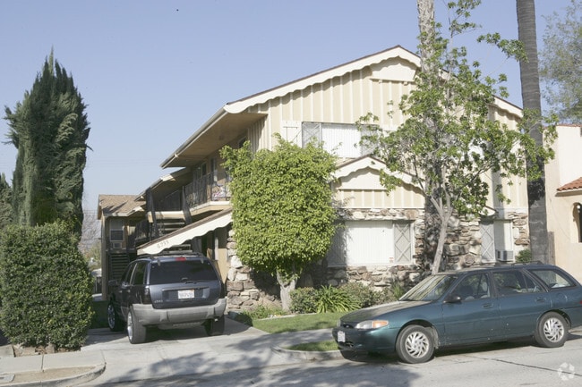 Primary Photo - 6233 Washington Ave