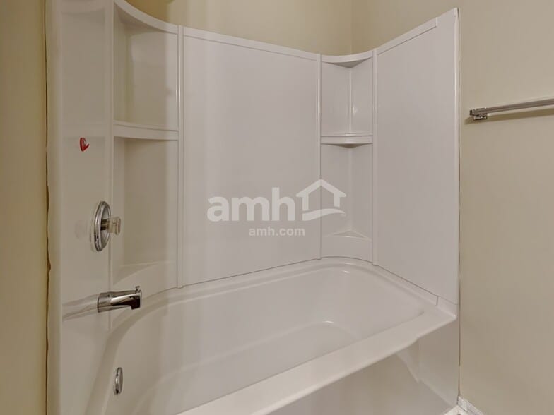 Building Photo - 8859 Arbor Glen Dr